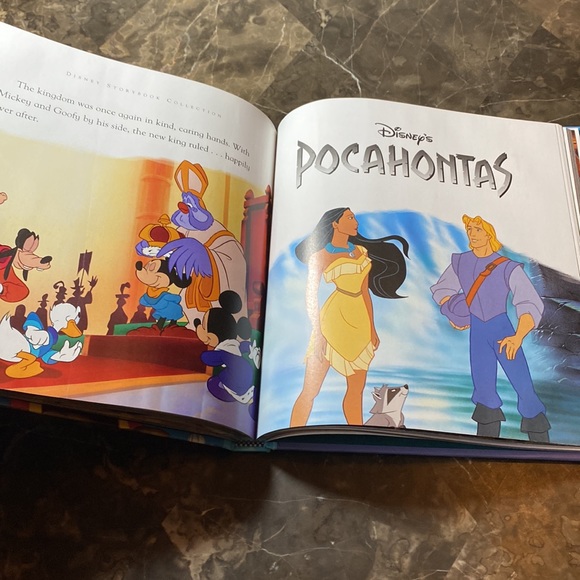 New Disney Storybook Collection:A treasury of Tales. 10 fully animated stories. - Picture 15 of 16